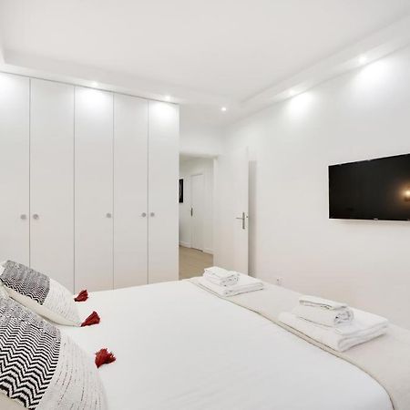 Trocadero/ Eiffel Tower - 3 Bedrooms- All New! Paris Extérieur photo