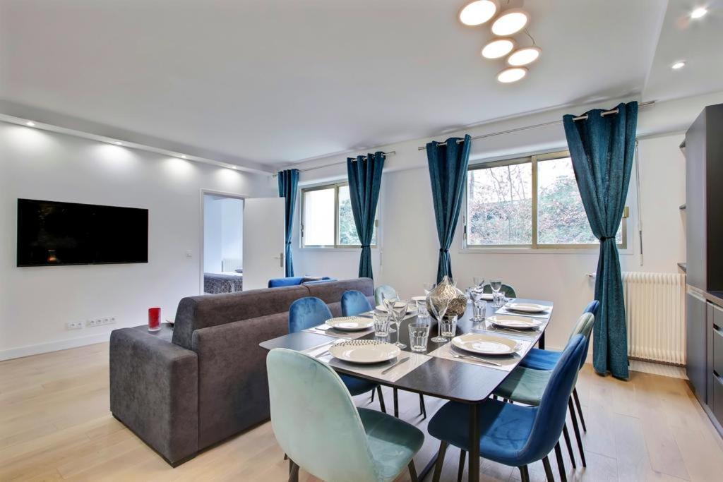 Trocadero/ Eiffel Tower - 3 Bedrooms- All New! Paris Extérieur photo